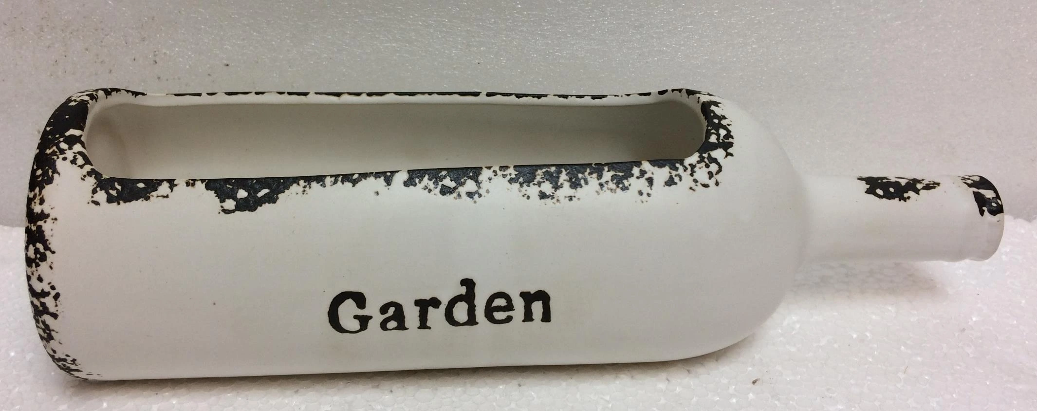 Ceramic Garden Bottle Flat Big 7x29x7cm